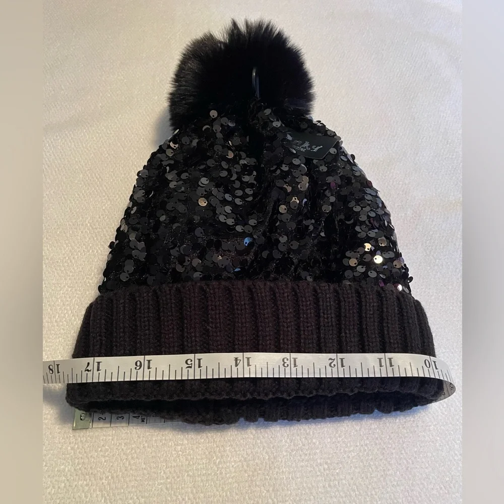 Winter Hat. Black With Sequins And A Fuzzy Pom Pom. Women’s. NWT - Picture 9 of 9